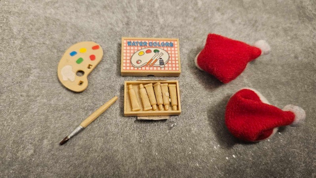 Sylvanian Families Miniature Art Set