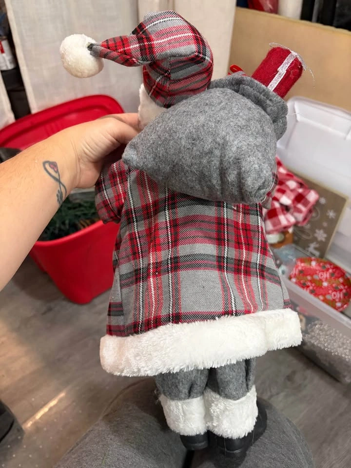 Santa Tabletop - photo 2