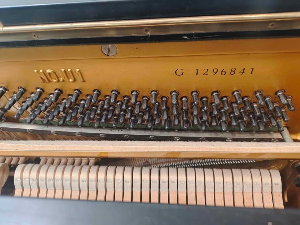 Yamaha U1 Upright Piano For Sale - photo 3