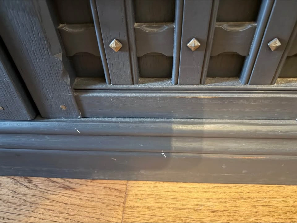 Re-finished Antique China Cabinet - photo 5