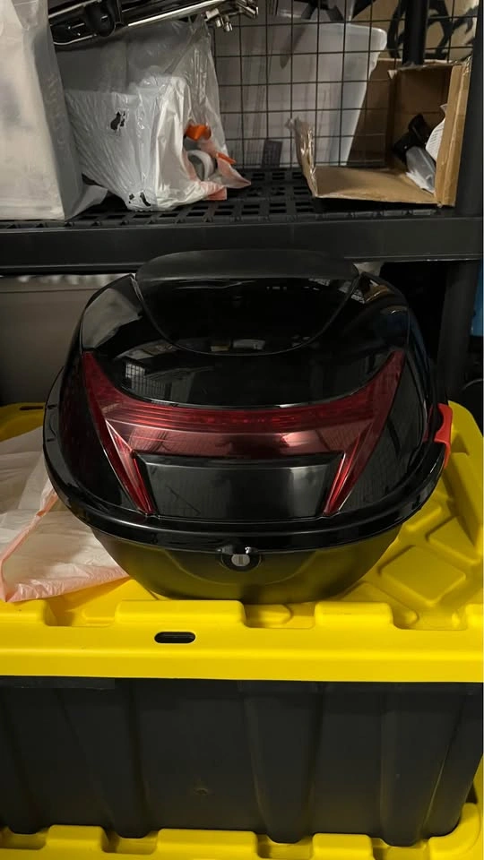 Emmo Motorcycle Scooter Top Case with Rack - photo 4