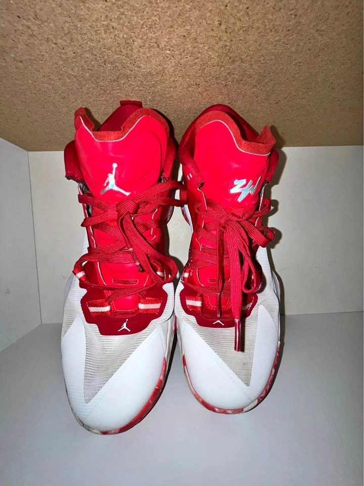 Air Jordan Men’s US 9.5 Zion 1 TB University Red & White