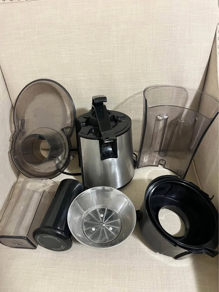 Hamilton Beach Juicer Juice, Great Condition, tested works - photo 4