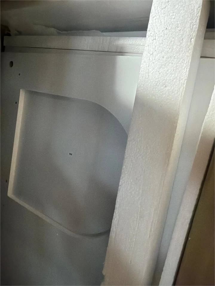 New Hidden Cat Litter Box with Adjustable Shelves - photo 4