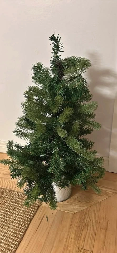 32“ Small Potted Artificial Christmas Tree in glass planter
