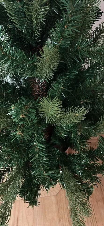 30“ Small Artificial Christmas Tree in Christmas planter - photo 3