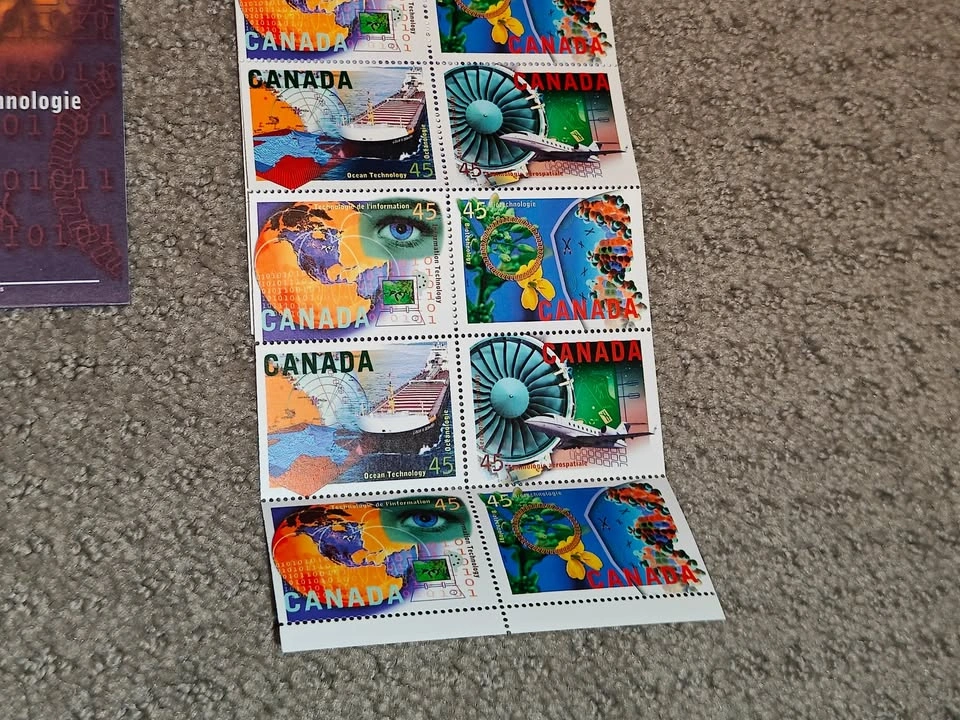 Stamp Booklets - 1996 Canada Post High Technology - 1598a - photo 3