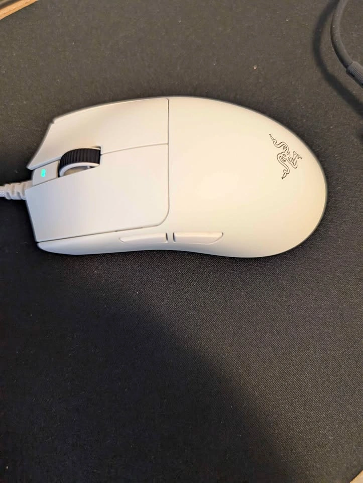 Razer Viper V4 Pro - photo 2