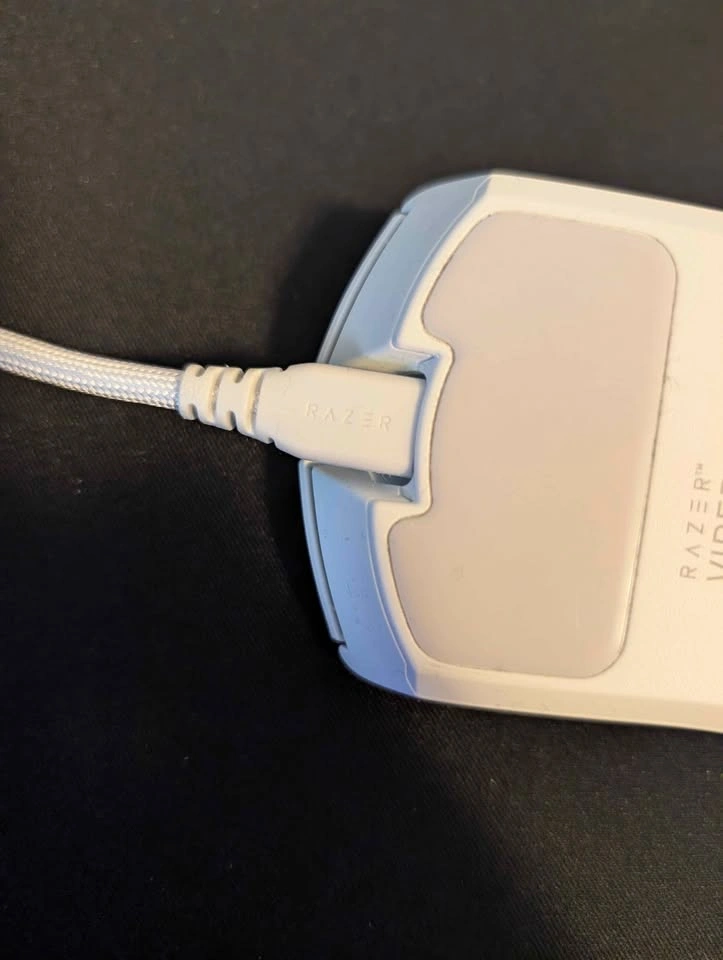 Razer Viper V4 Pro - photo 4