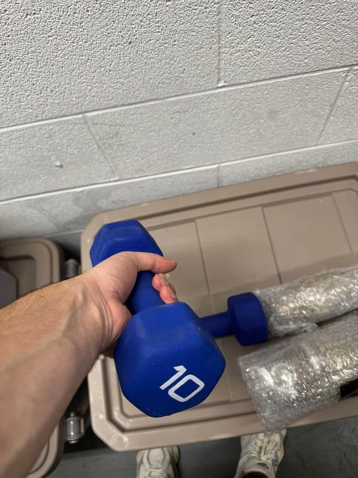 Pair of 10lb Neoprene Dumbbells - photo 2