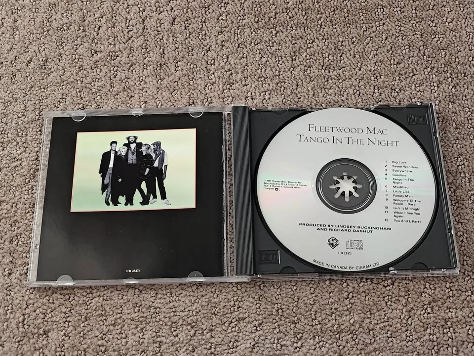 Fleetwood Mac - Tango In The Night - Rock Music Audio CD Album - photo 2