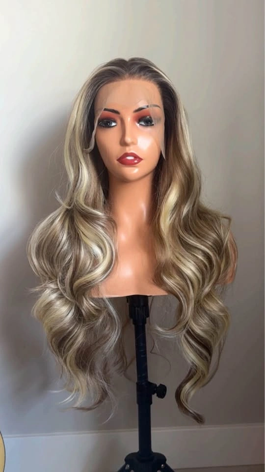 LONG BODY WAVE WIG | BLONDE & BROWN | LACE FRONT