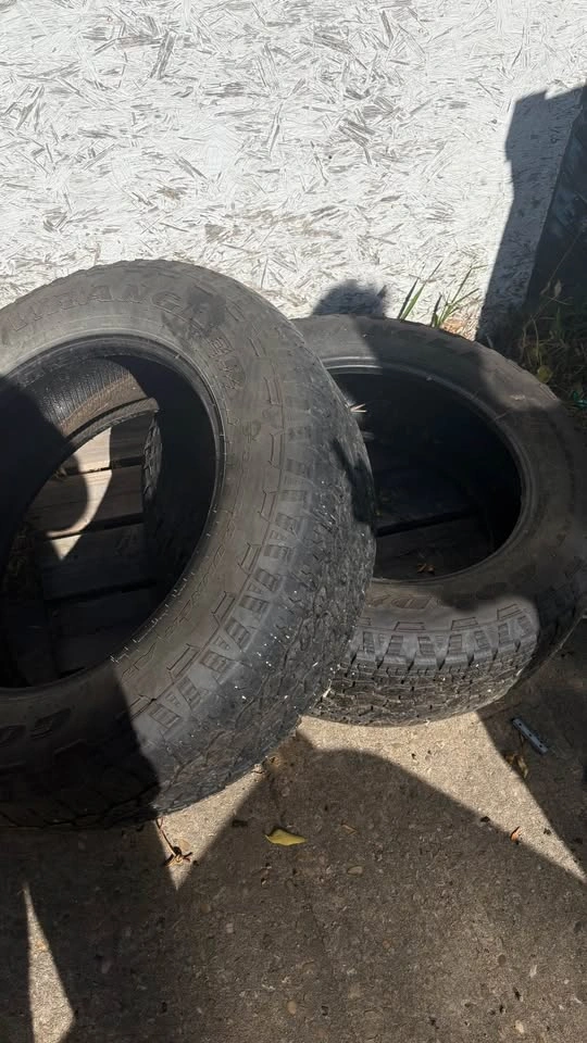 Goodyear Wrangler TrailRunner AT Tires 275/60R20 - photo 2