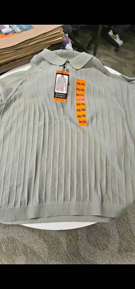 T-shirt and shirt for men.XXL