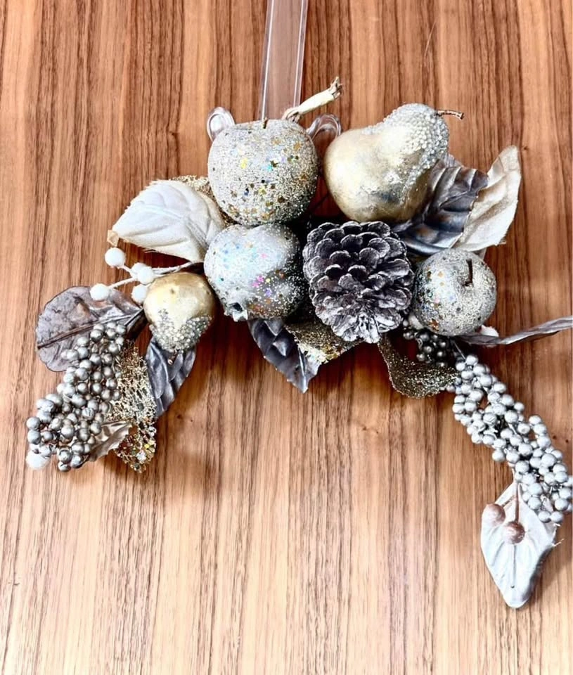 Assorted Christmas Decor Lot - photo 3