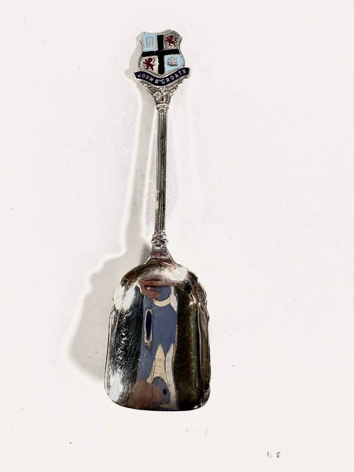 John O'Groats Enamel Souvenir Spoon - photo 3