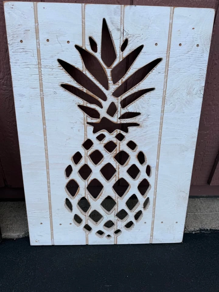 Abstract Canvas, Wood World Map, and Pineapple Wall Art - photo 3