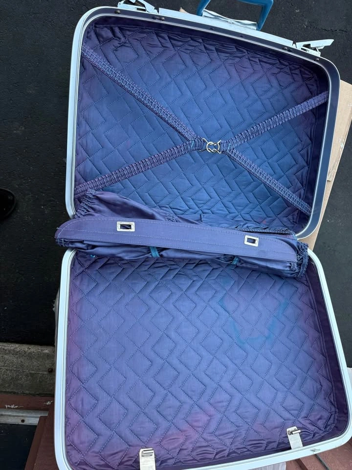 Vintage Samsonite Silhouette Blue Hardside Suitcase Set - photo 2