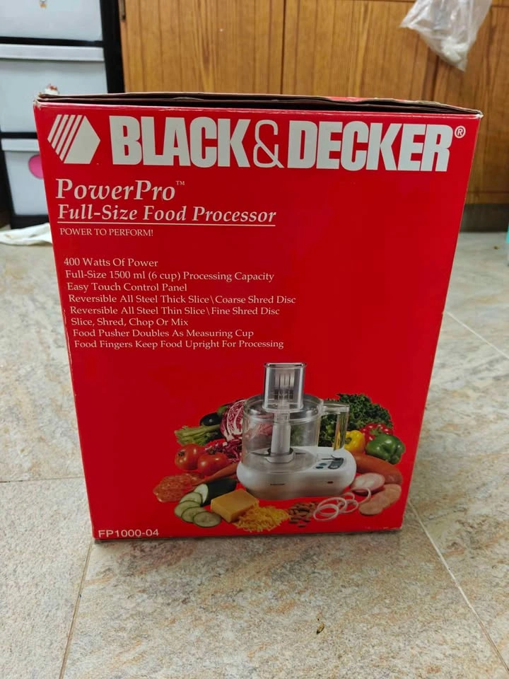 Brand New: Black & Decker PowerPro 6-Cup Food Processor - photo 2