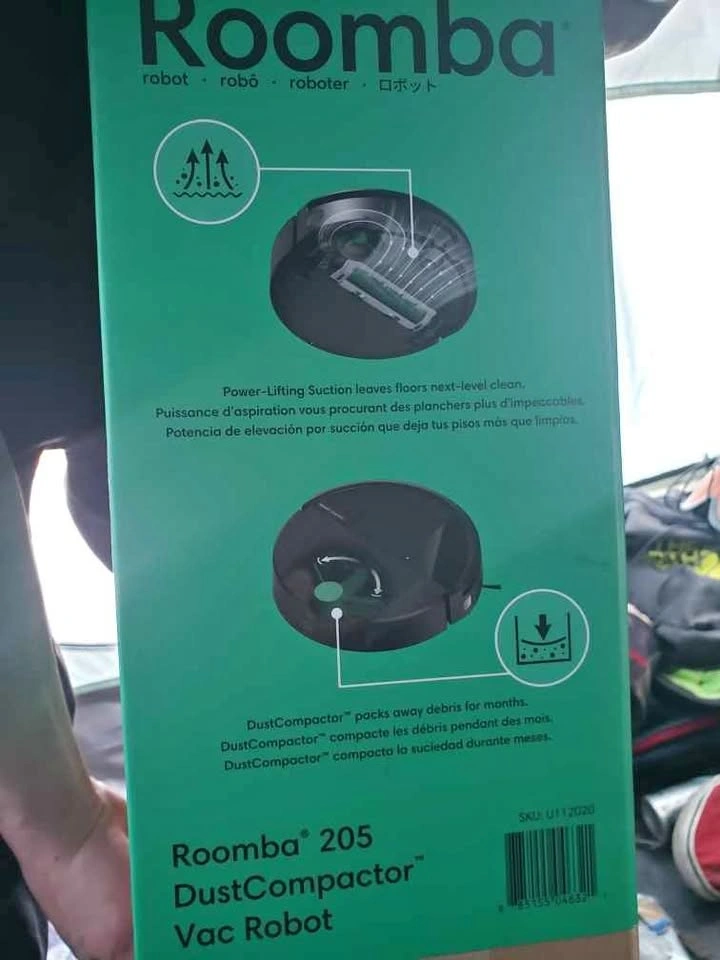 Roomba 205 DustCompactor Vac Robot