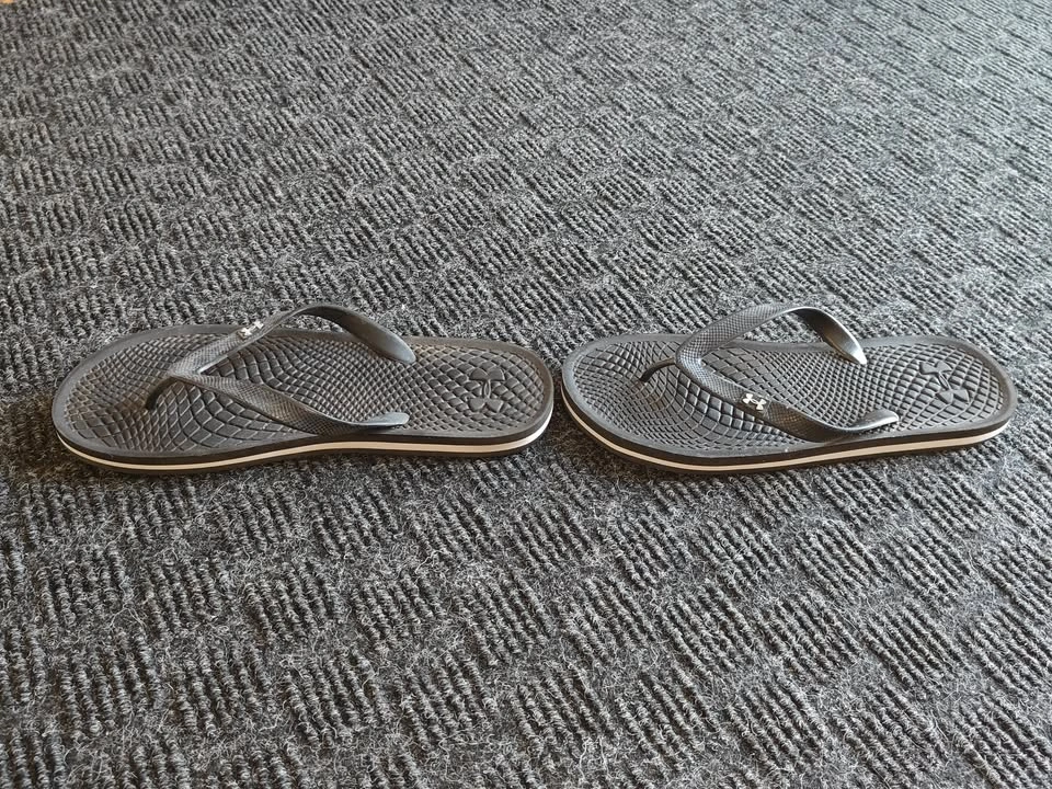 Under Armour Men Atlantic Dune Flip Flop Sandals - Size 10 / 11 - photo 3