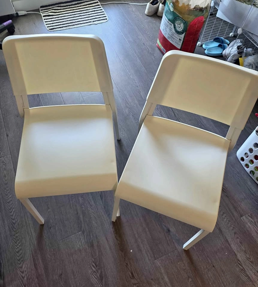 2 IKEA TEODORES White Dining Chairs + Seat Cushions
