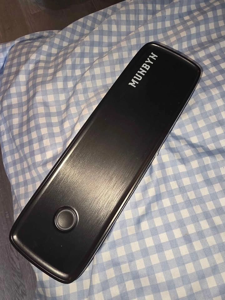 MUNBYN Portable Wireless Thermal Printer + 100 Sheets - photo 2