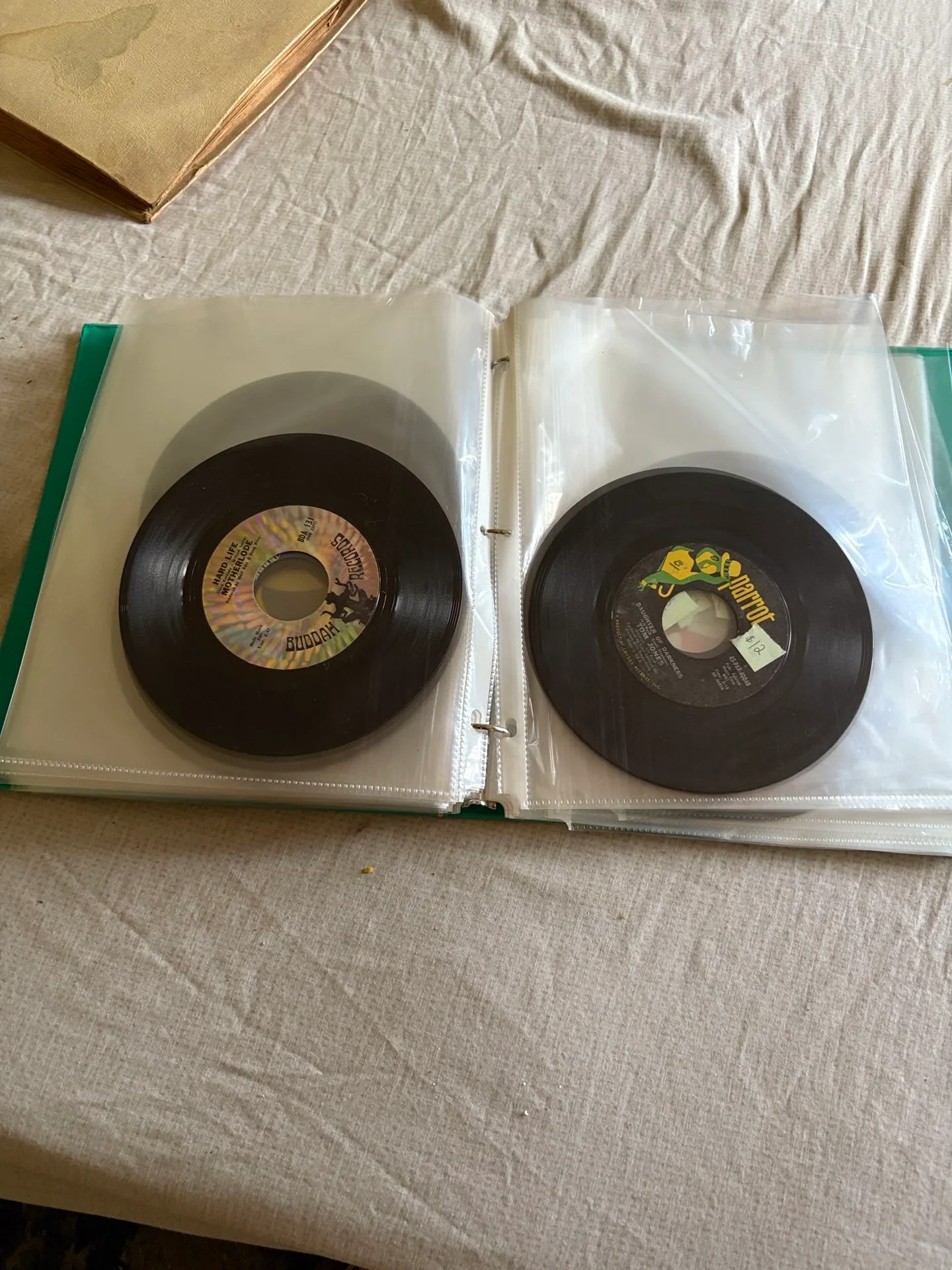 Vintage Vinyl Records image indicator(5)