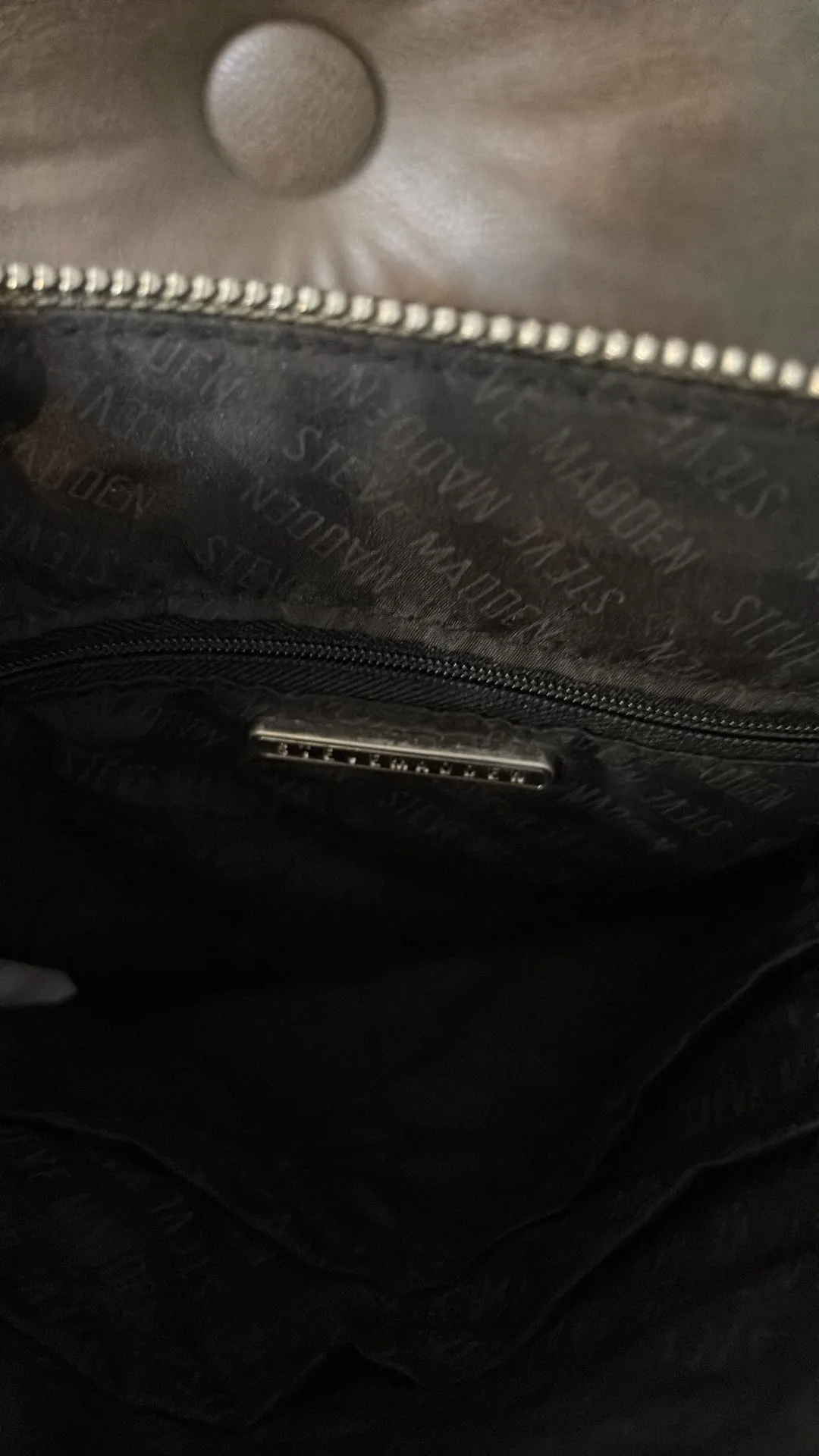 Fall Purse Collection In Green And Brown image indicator(3)