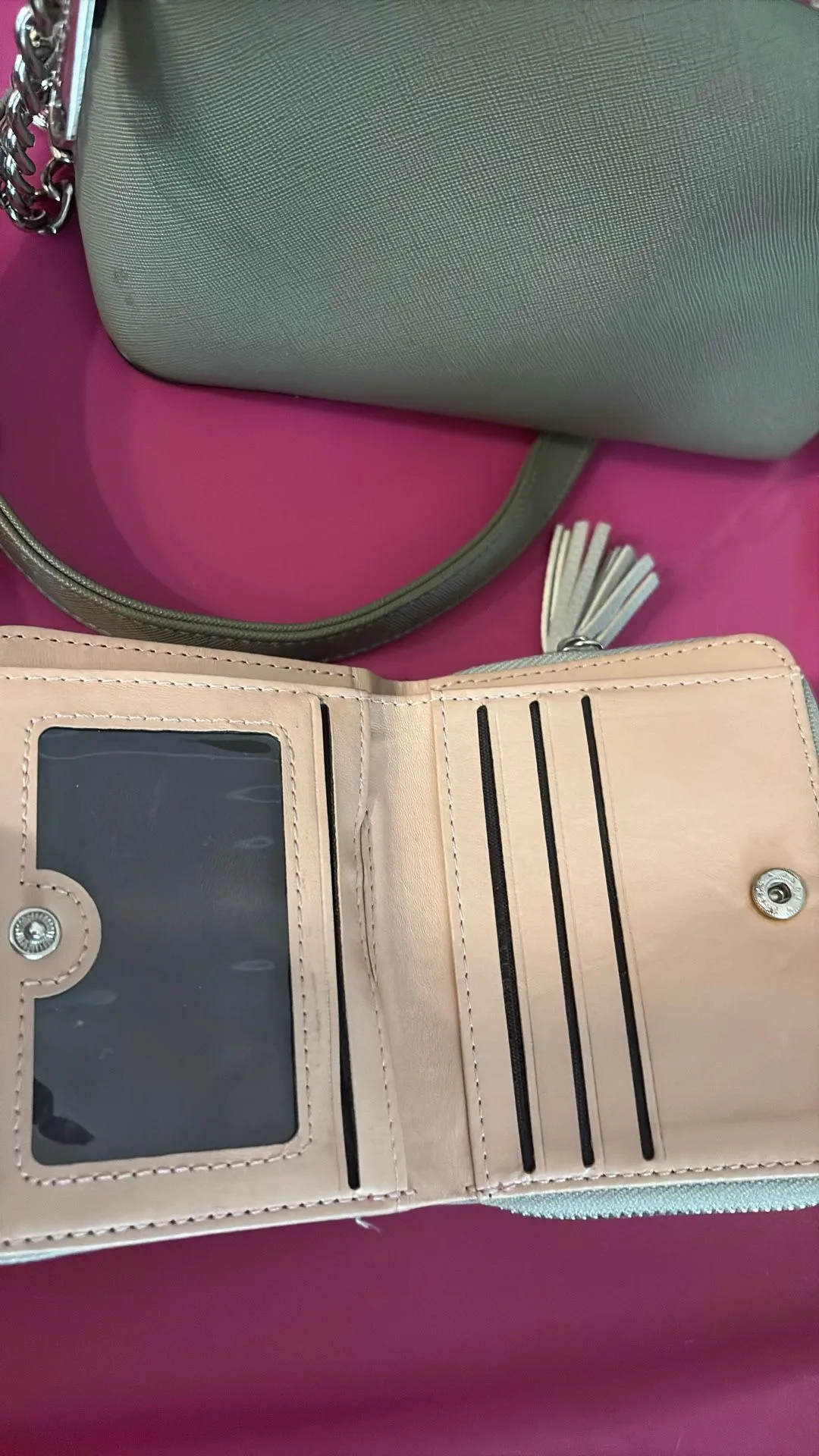 Fall Purse Collection In Green And Brown image indicator(4)