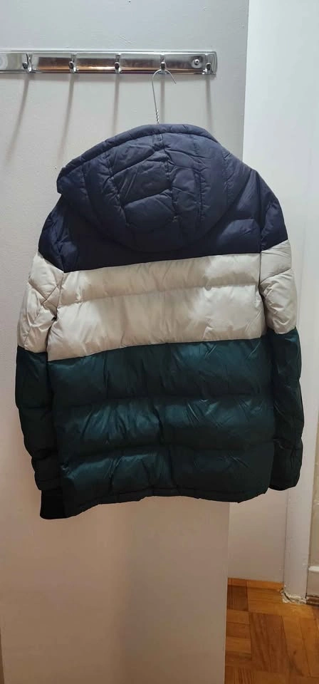 Tommy Hilfiger Colorblock Puffer Jacket with Hood – Size Medium - photo 2