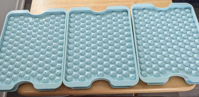 Ice cube tray with lid and bin - photo 2