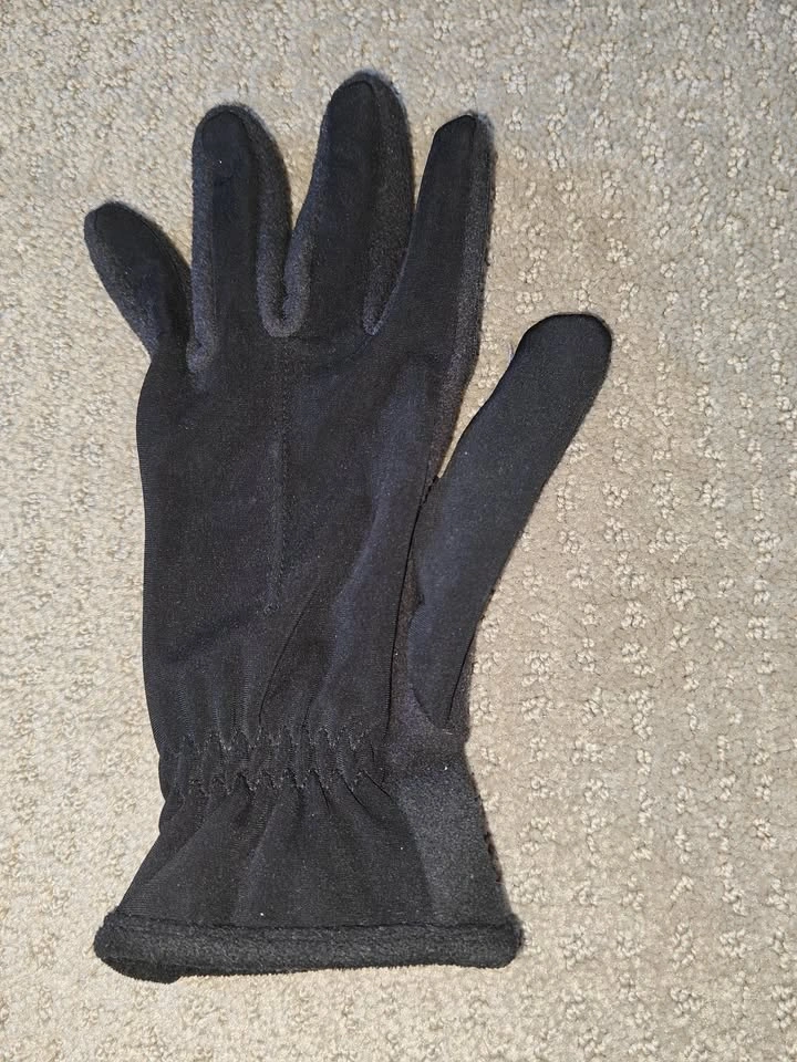 Women's Black Winter / Sport Gloves - Size: Large (Medium Fit) - photo 3
