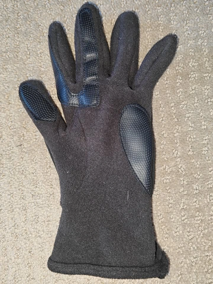 Women's Black Winter / Sport Gloves - Size: Large (Medium Fit) - photo 4