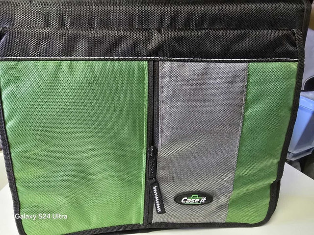 Case-It Zipper Binder - photo 5