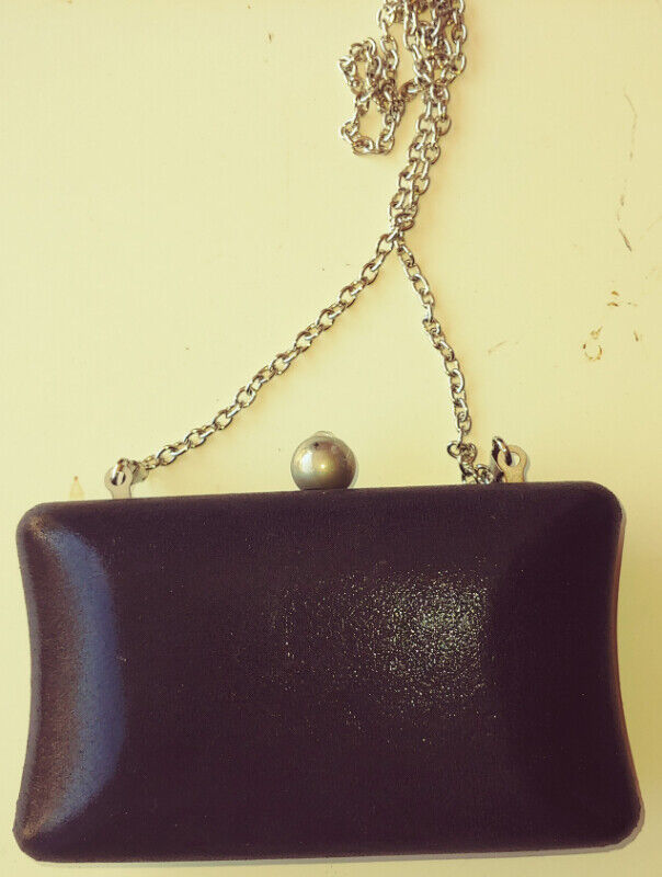 Handbags $5 ea - photo 3