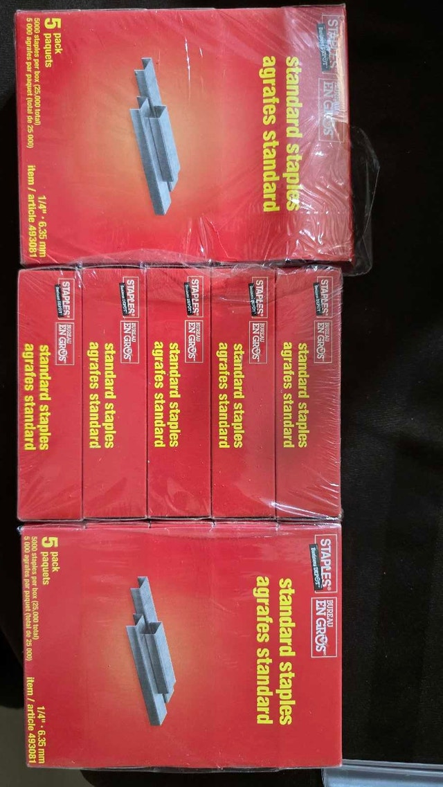 Staples Standard Staples 1/4 inch
