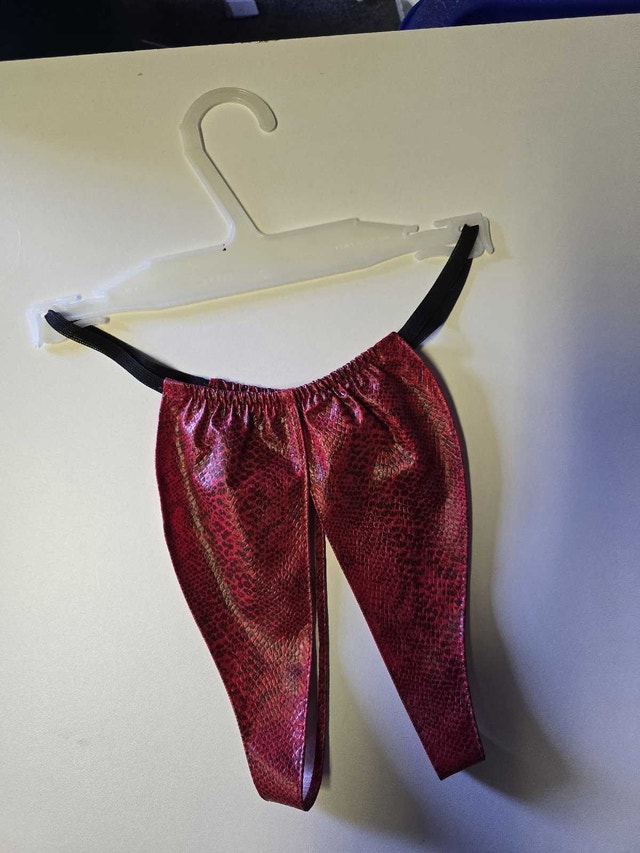 Split thong - photo 2
