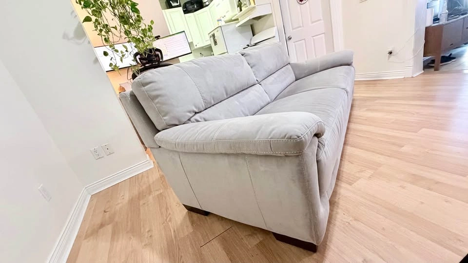 3-Seater Sofa – Like New - photo 2