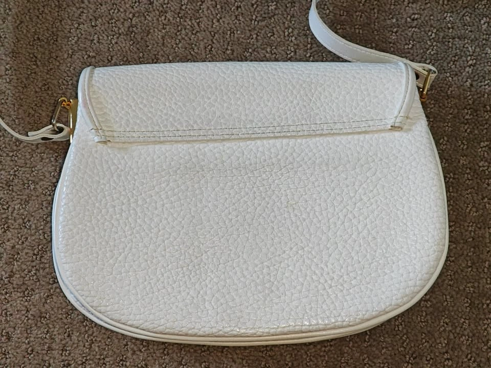 Vintage Leather Cabrelli Crossbody Shoulder Bag - Made in Canada - photo 3