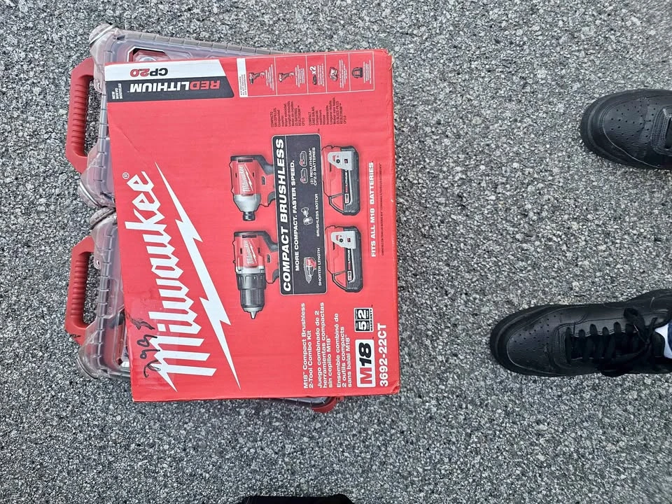 Milwaukee M18 Compact Brushless 2-Tool Combo Kit
