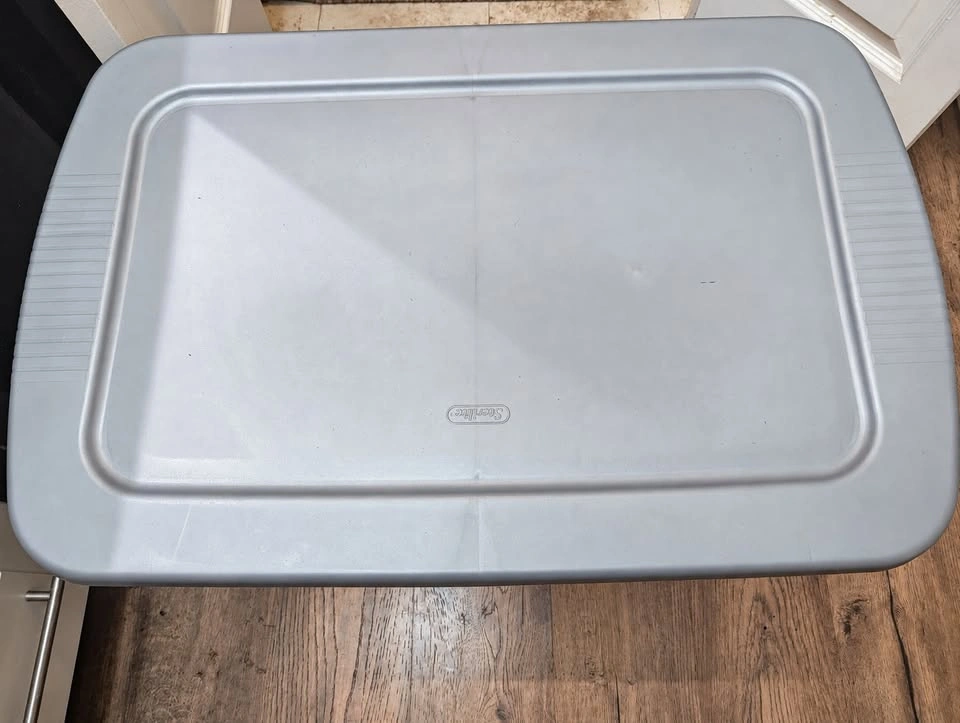 Moving Sale – Sterilite 114 L Storage Bin with Lid - photo 3