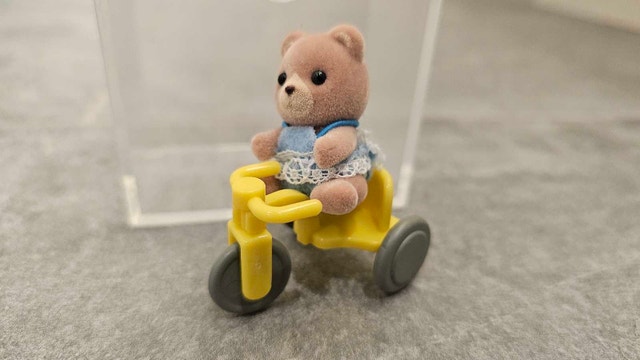 Sylvanian Families Bear on Tricycle Baby Carry Case - photo 2