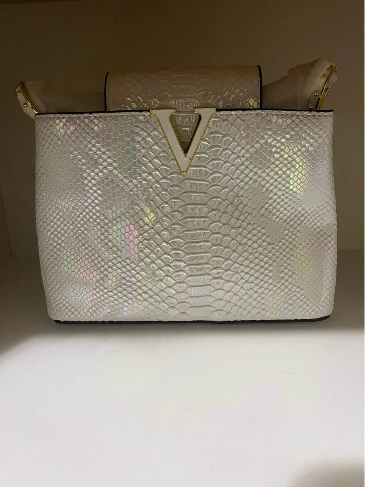Elegant Top Handle Handbags – Multiple Colours Available! - photo 2
