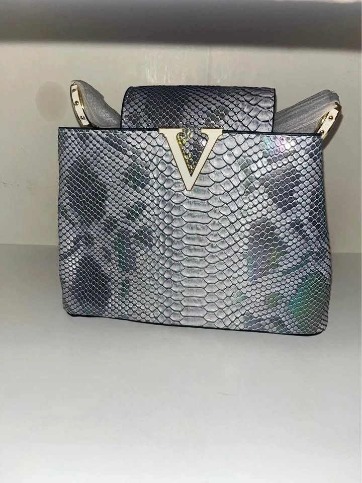 Elegant Top Handle Handbags – Multiple Colours Available! - photo 5