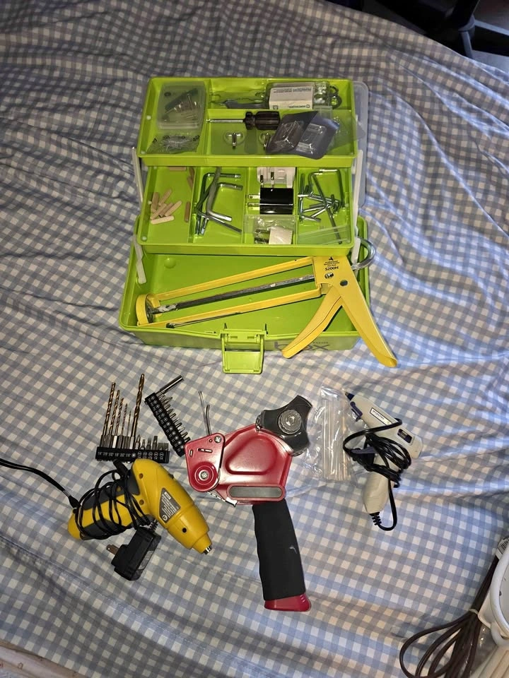 Complete DIY Tool Kit Bundle – Cordless Screwdriver & More