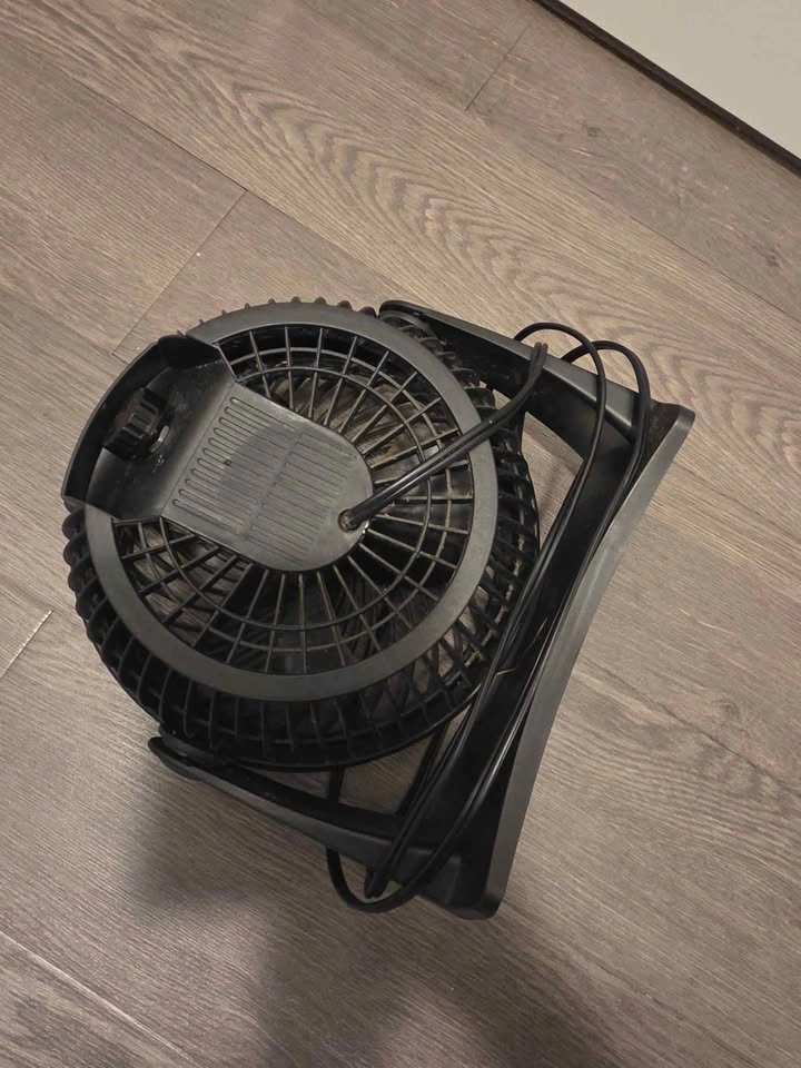 2 Compact 9" Air Circulator Fans – $10 for Both - photo 3