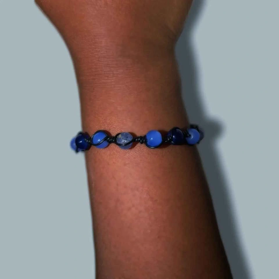Handmade Blue Bead Wire-Wrapped Bracelet - photo 2