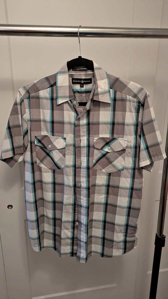 Beverly Hills Polo Club Short Sleeve Plaid Button Down Shirt