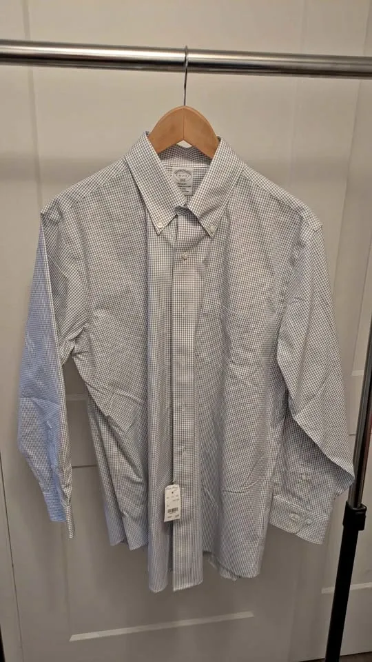 Brooks Brothers Regent Non-Iron Cotton Shirt Size 16-2/3